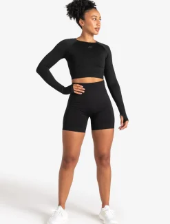 ADAPT 2.0 Seamless Crop Top Blackout