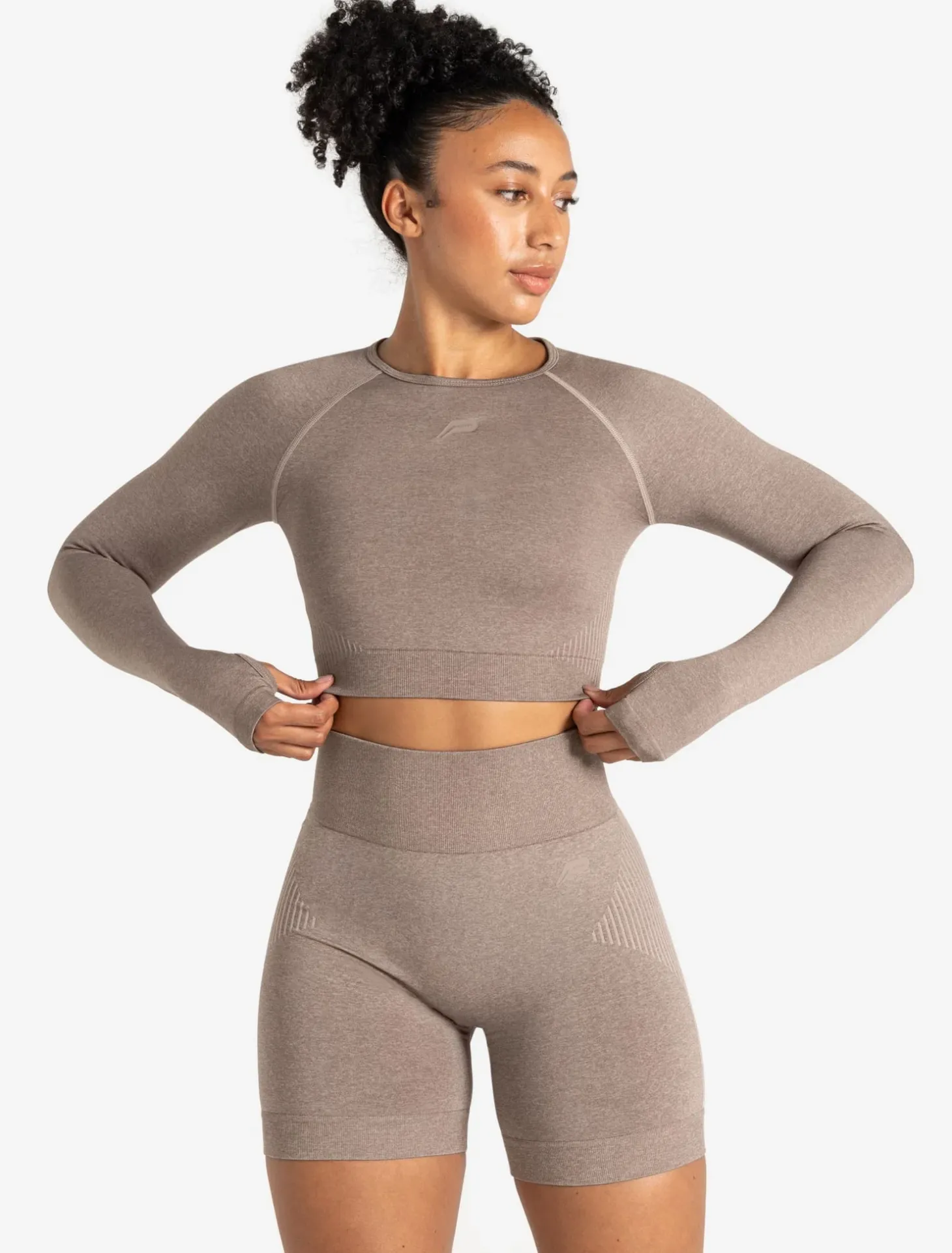 ADAPT 2.0 Seamless Crop Top Fawn