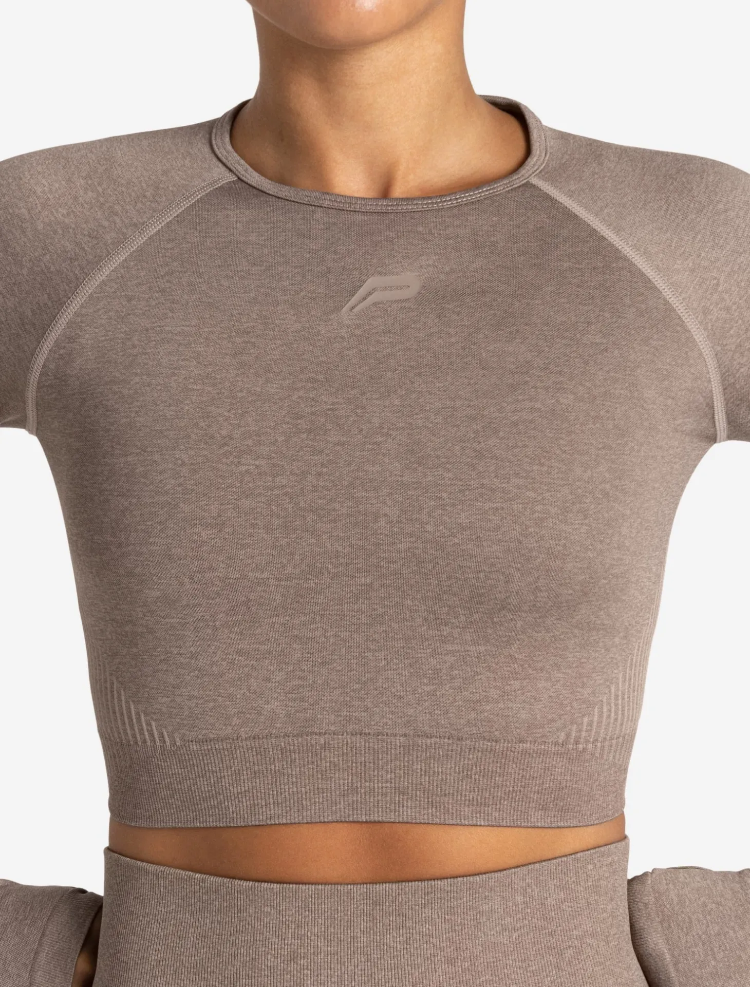 ADAPT 2.0 Seamless Crop Top Fawn