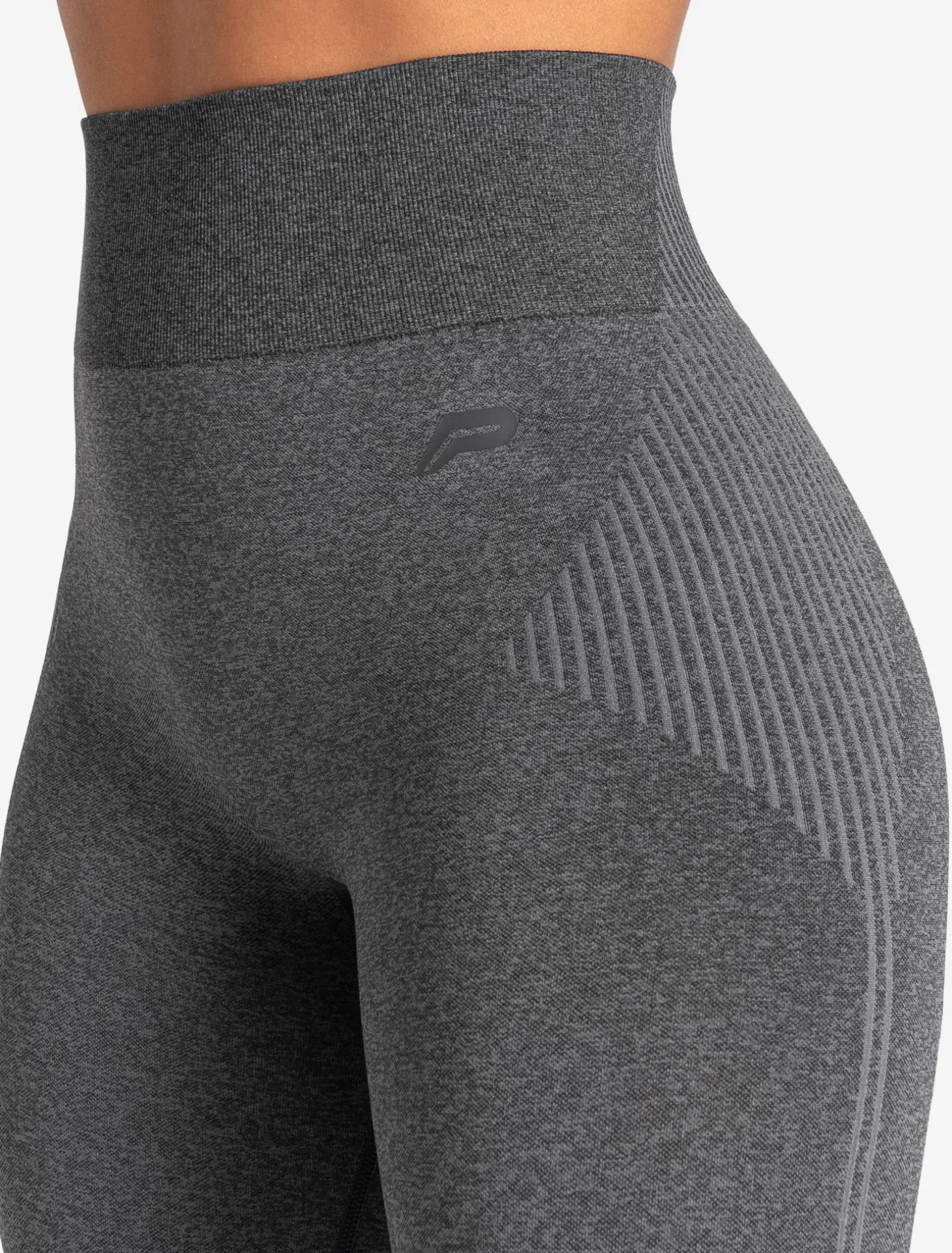 ADAPT 2.0 Seamless 7/8 Leggings Charcoal