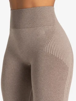 ADAPT 2.0 Seamless 7/8 Leggings Fawn