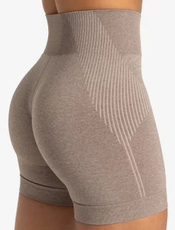 ADAPT 2.0 Seamless Shorts Fawn