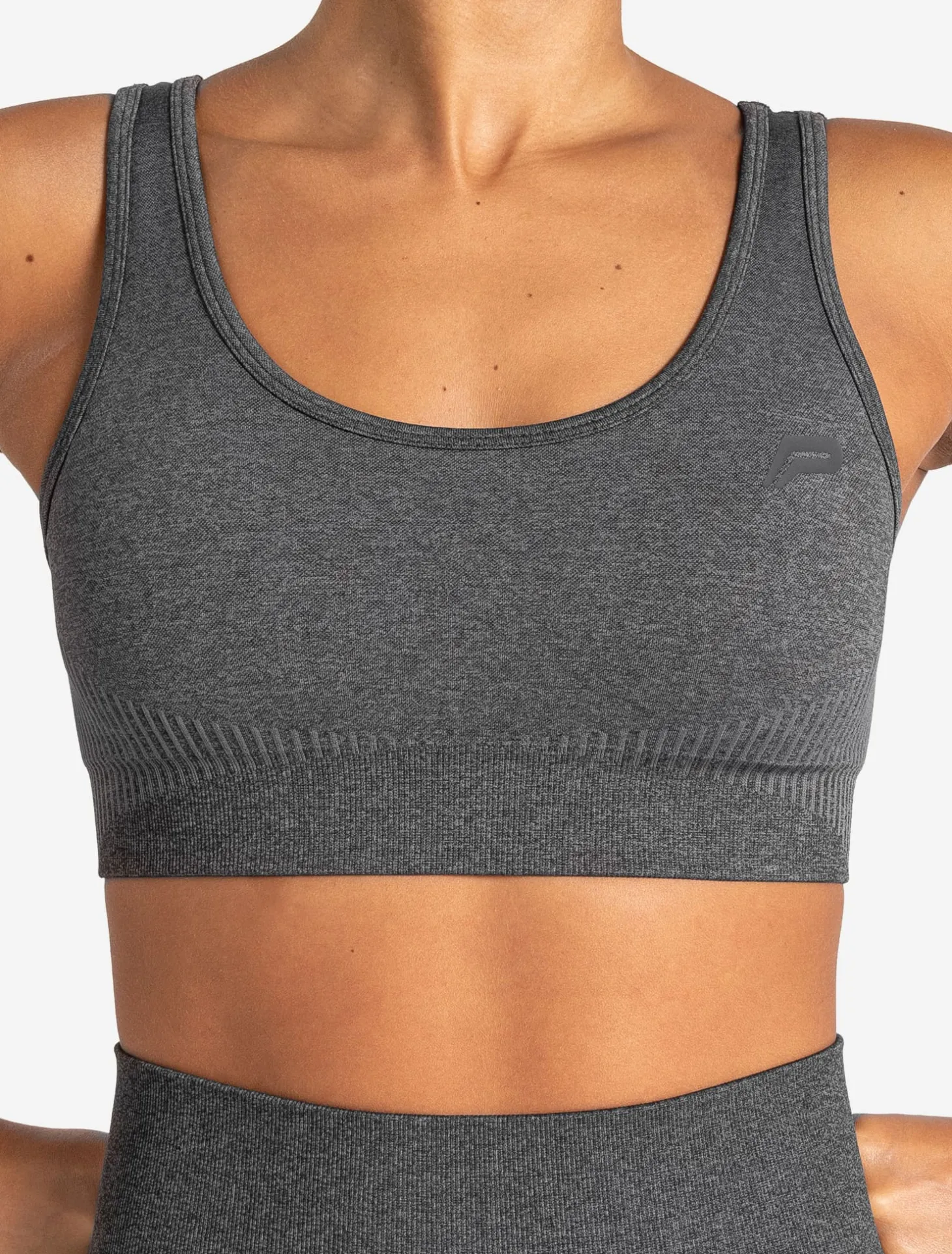 ADAPT 2.0 Seamless Sports Bra Charcoal