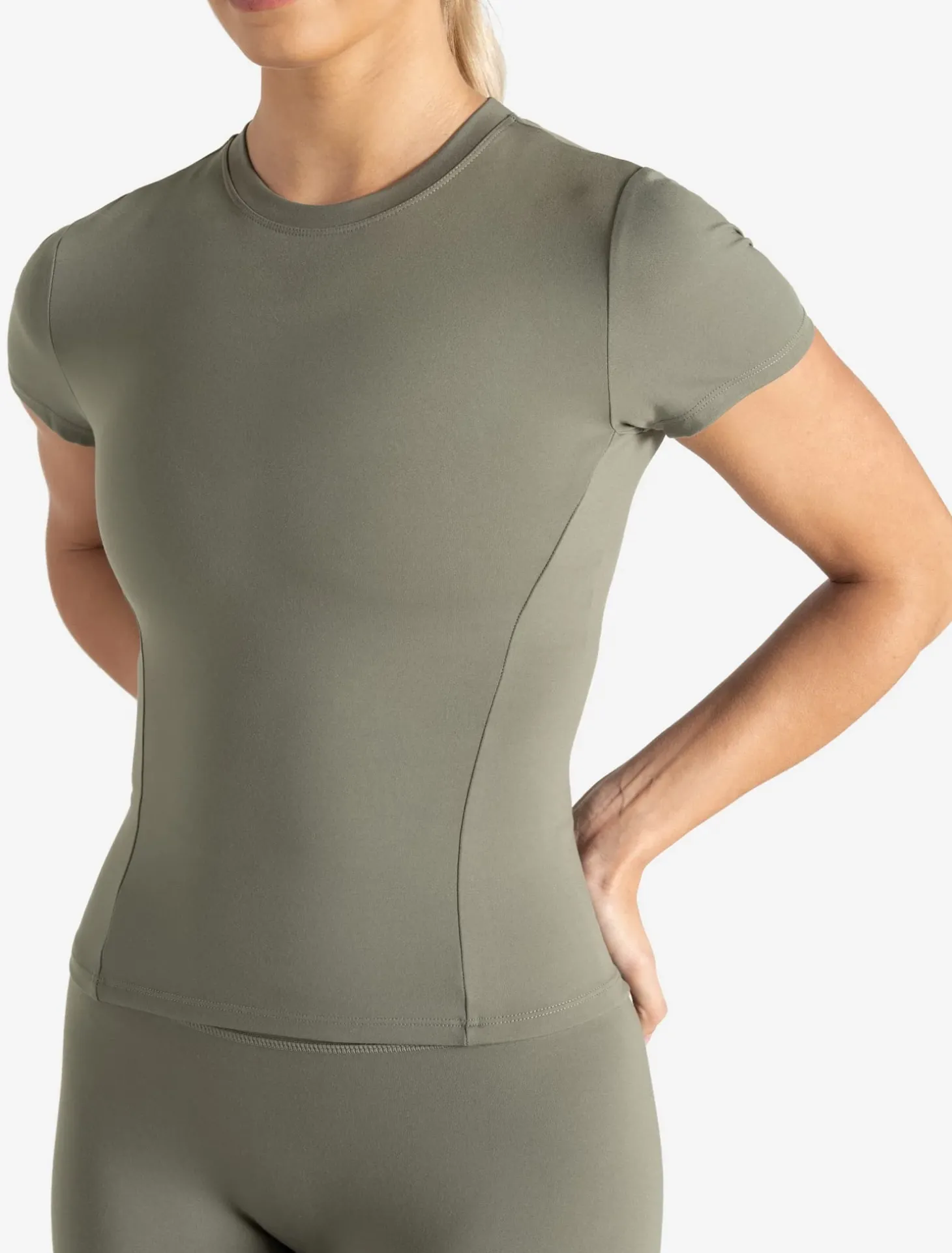 Allure T-Shirt Dusky Sage