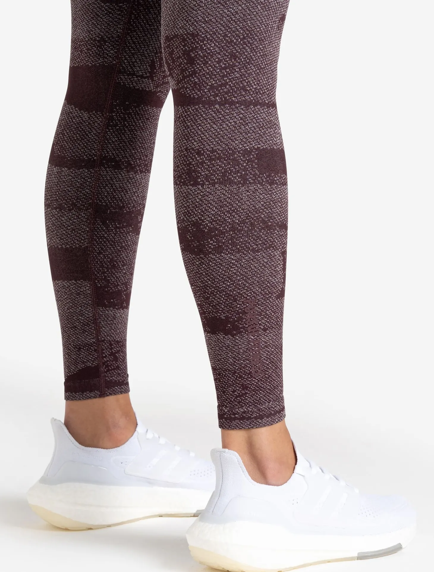 Boost Seamless Leggings Cherry