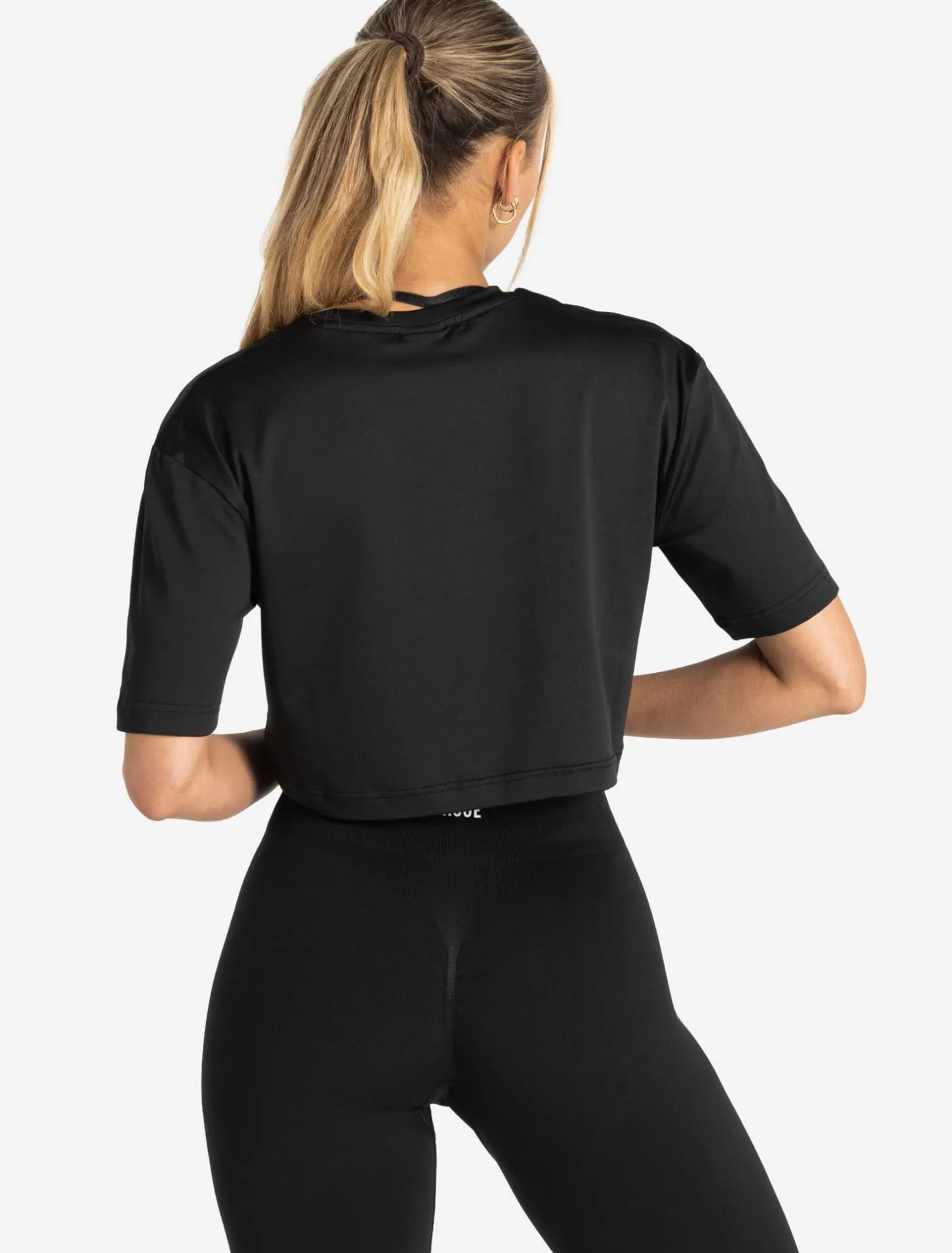 BreathEasy Crop T-Shirt Black