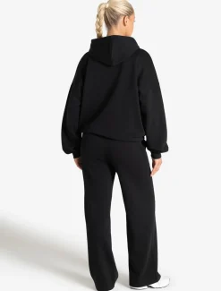 Core Hoodie Black