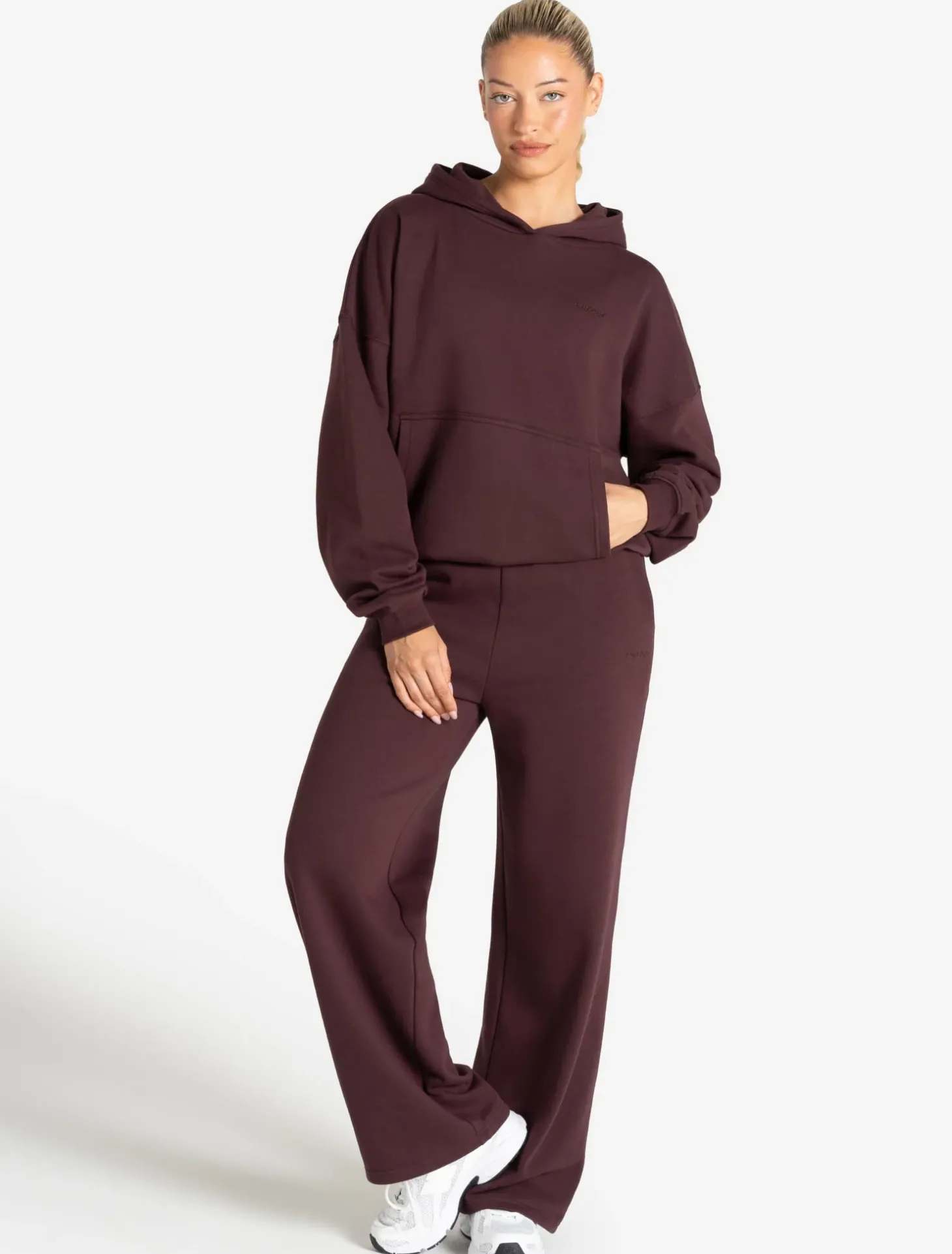 Core Hoodie Cherry