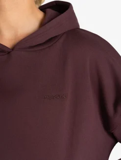 Core Hoodie Cherry