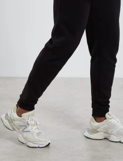 Core Loopback Joggers Black