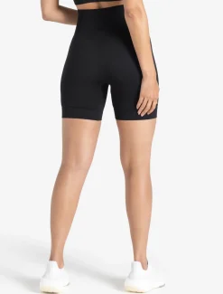 Core Seamless Shorts Blackout