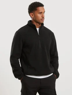 Fundamental Fleece Black