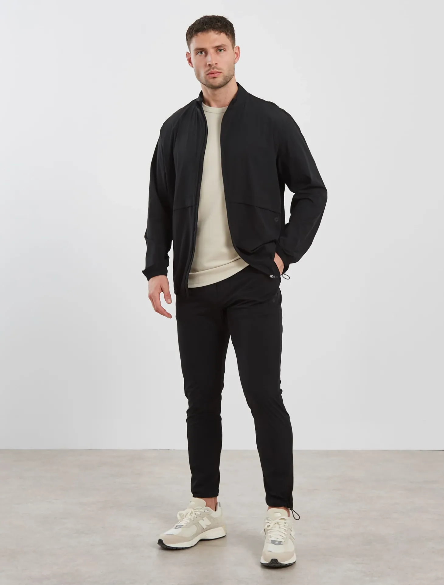 Fundamental Jacket Black