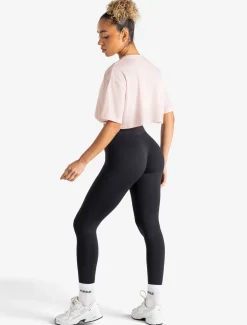 Graphic Crop T-Shirt Ballet Pink