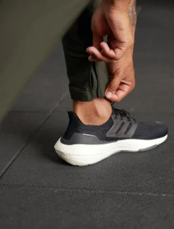 Hybrid Everyday Joggers Dark Olive