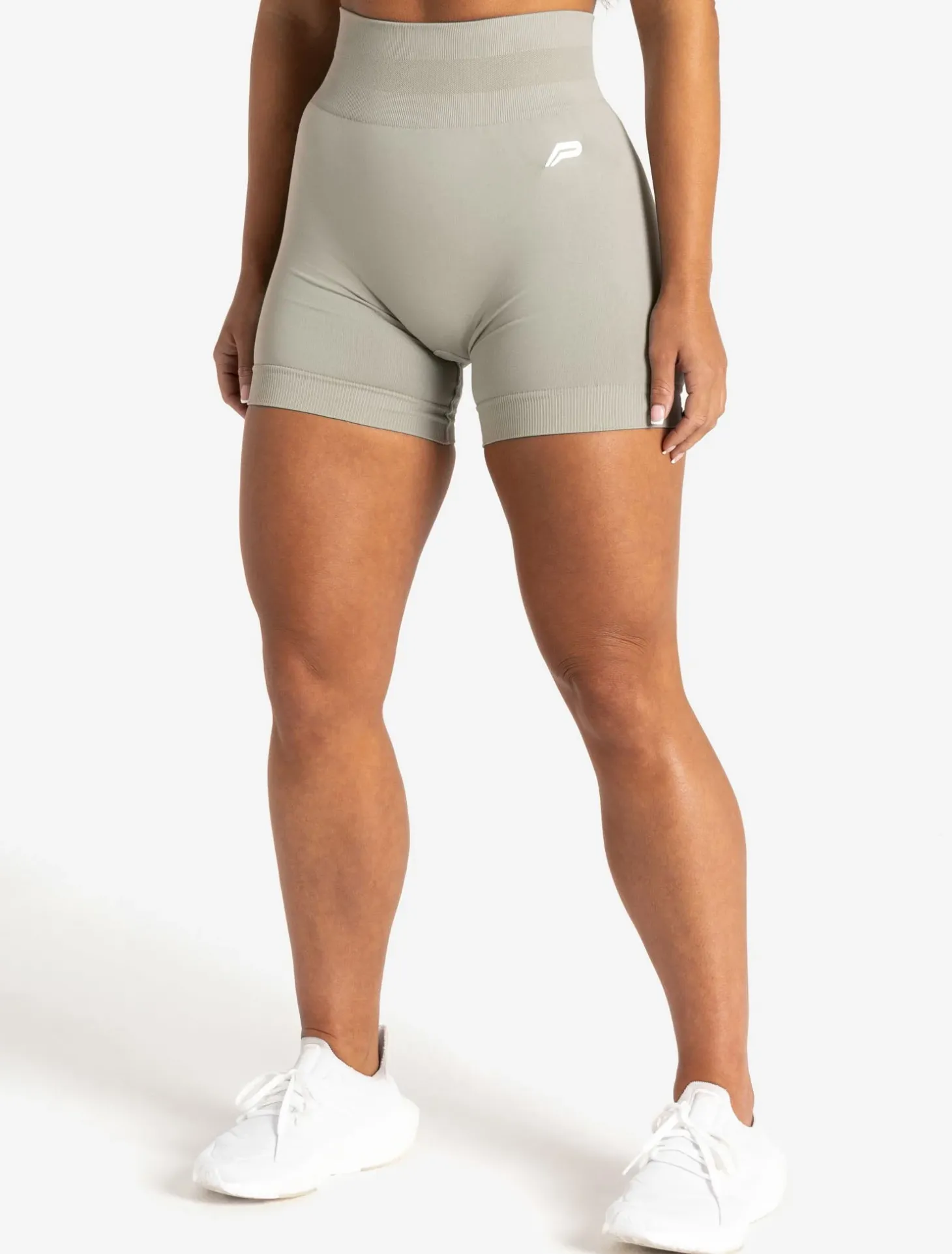 Scrunch Seamless Shorts Sage