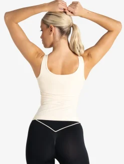 Sculpt Seamless Built-In Bra Vest Marshmallow