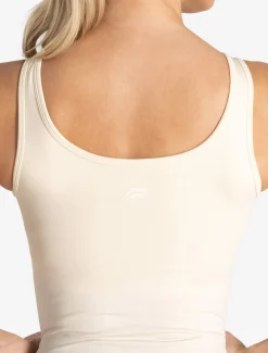 Sculpt Seamless Built-In Bra Vest Marshmallow