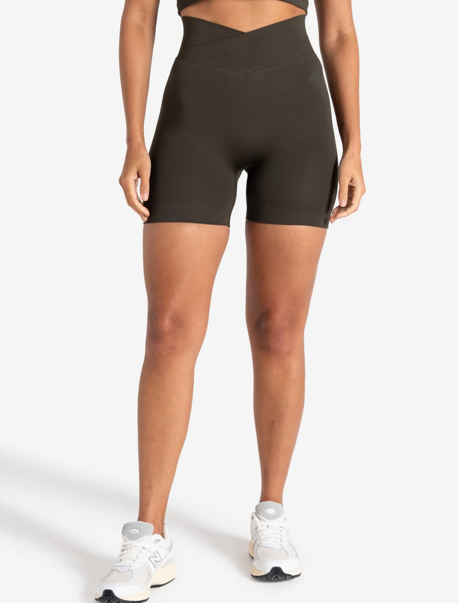 Sculpt Seamless Scrunch Shorts Olive