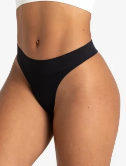Seamless Thong Black