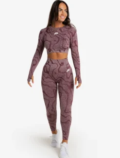 Sustainable Seamless Long Sleeve Crop Top Burgundy