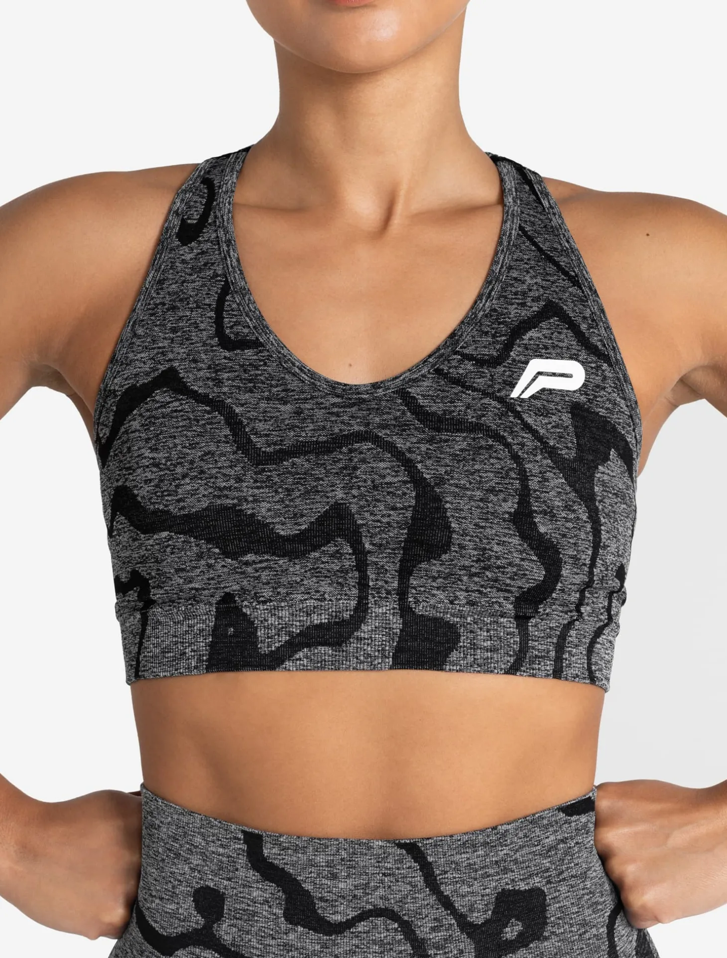 Sustainable Seamless Sports Bra Black