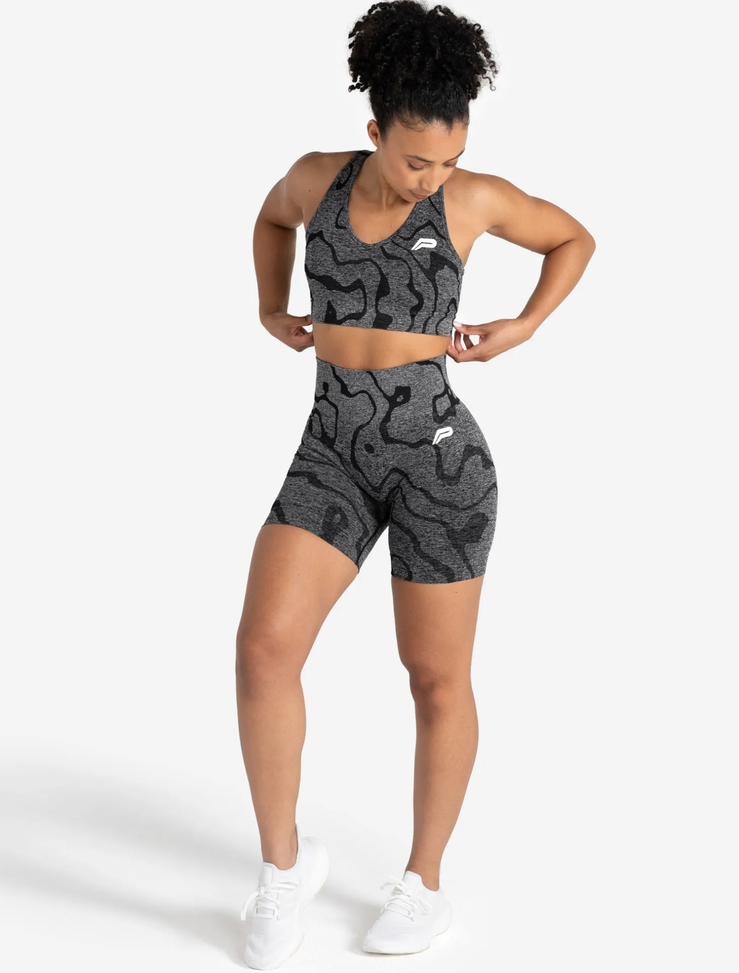 Sustainable Seamless Sports Bra Black