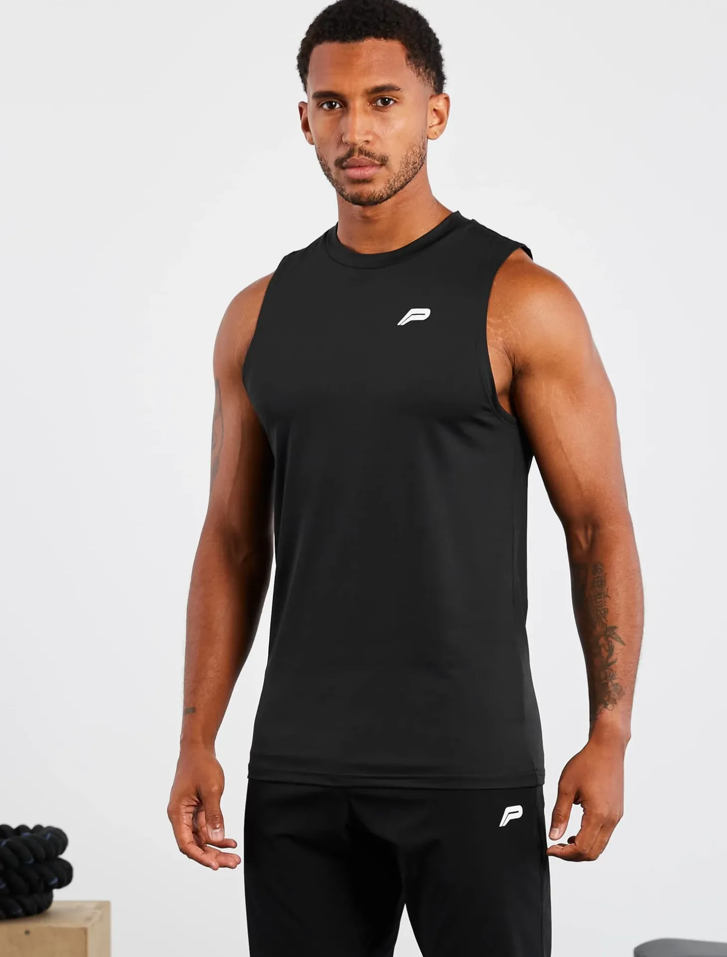 Training Tank Black